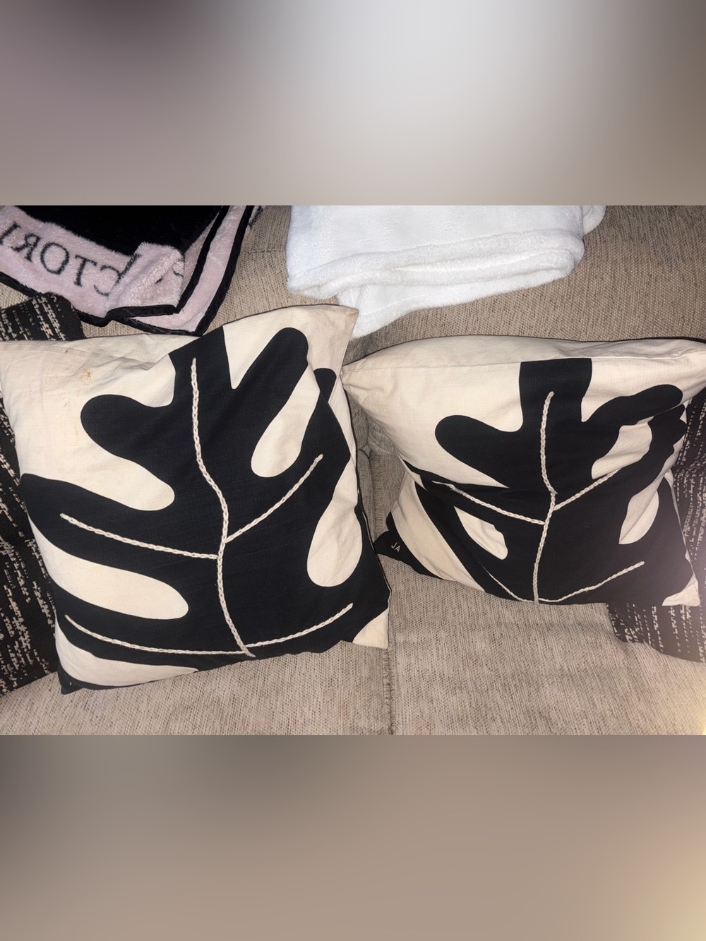 Decorative Black & Cream Leaf Print Throw Pillow - Home Accents